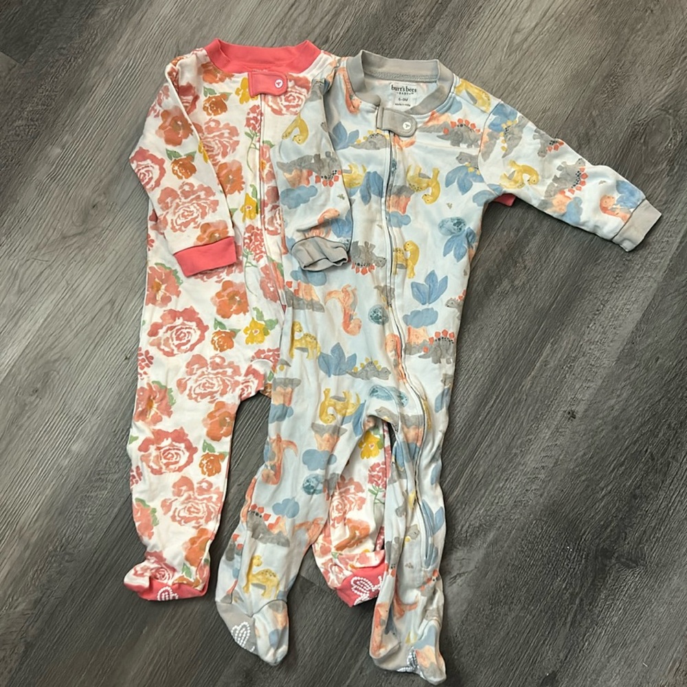 Burt’s Bees Organic Pajamas Bundle 6-9 mos